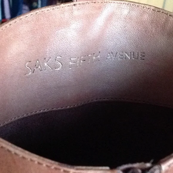 ๐โญ๏ธ๐ Saks Fifth Avenue - Cognac Leather Boots - Picture 6 of 8